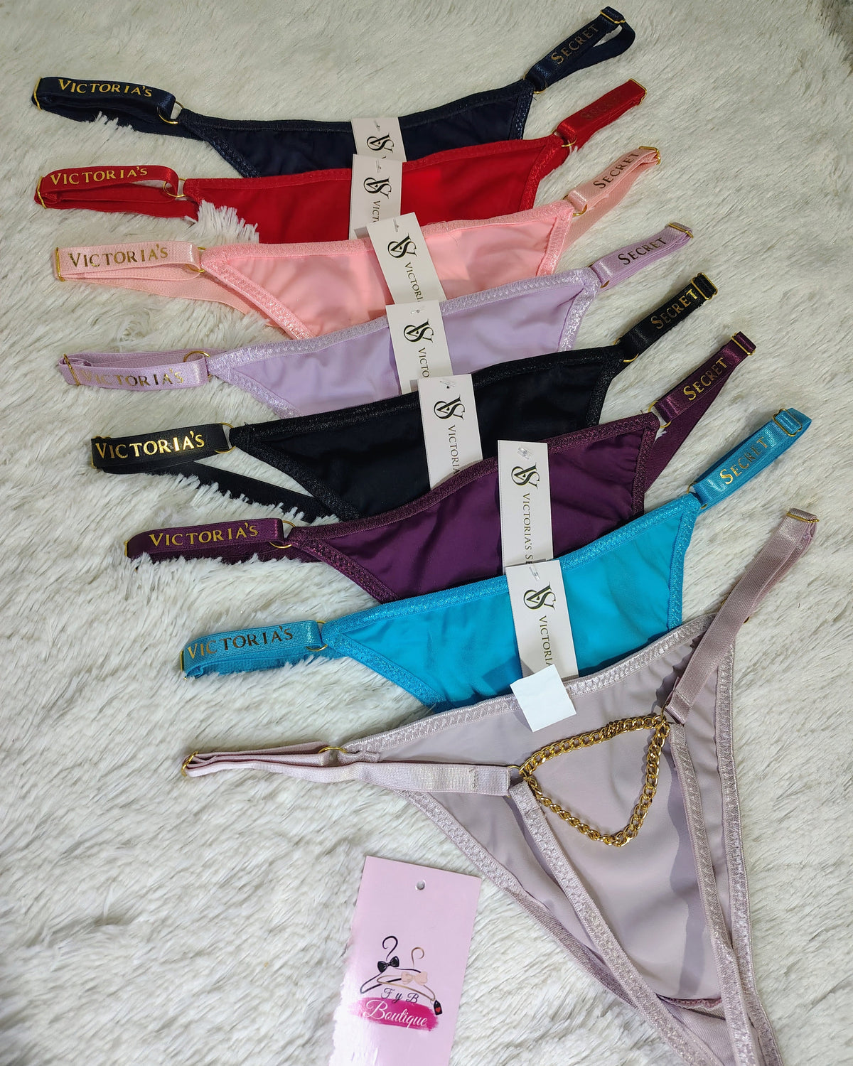 Tanga ajustable Victoria's Secret con cadena atrás ✨🔥
