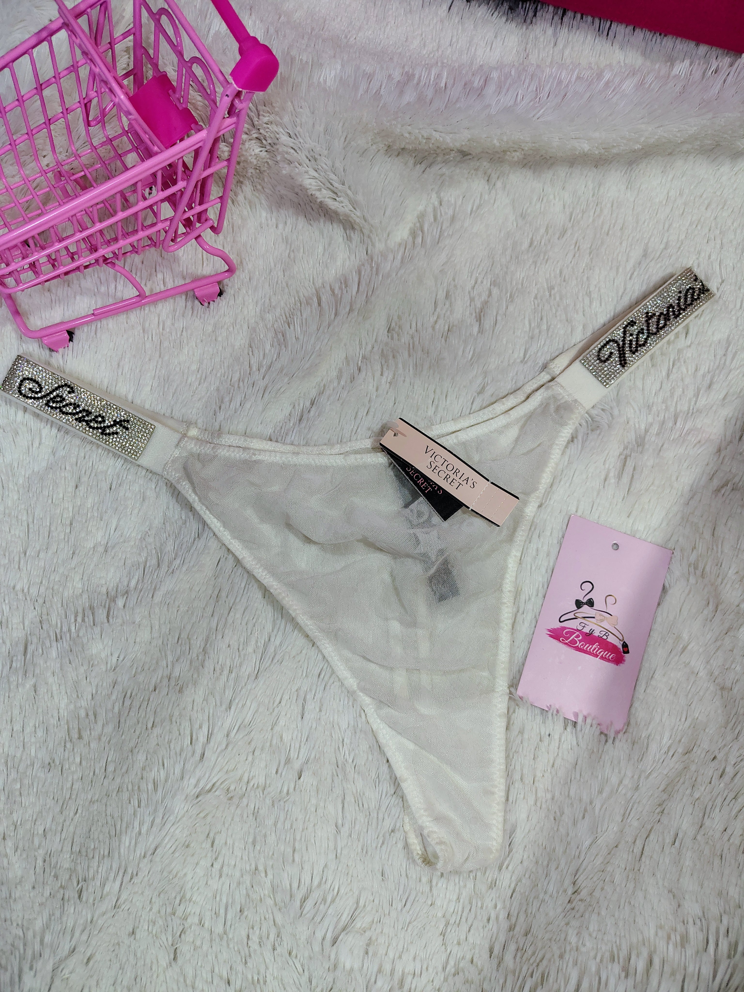 🔥🍑Tanga con pedrería Victoria's Secret🔥🍑