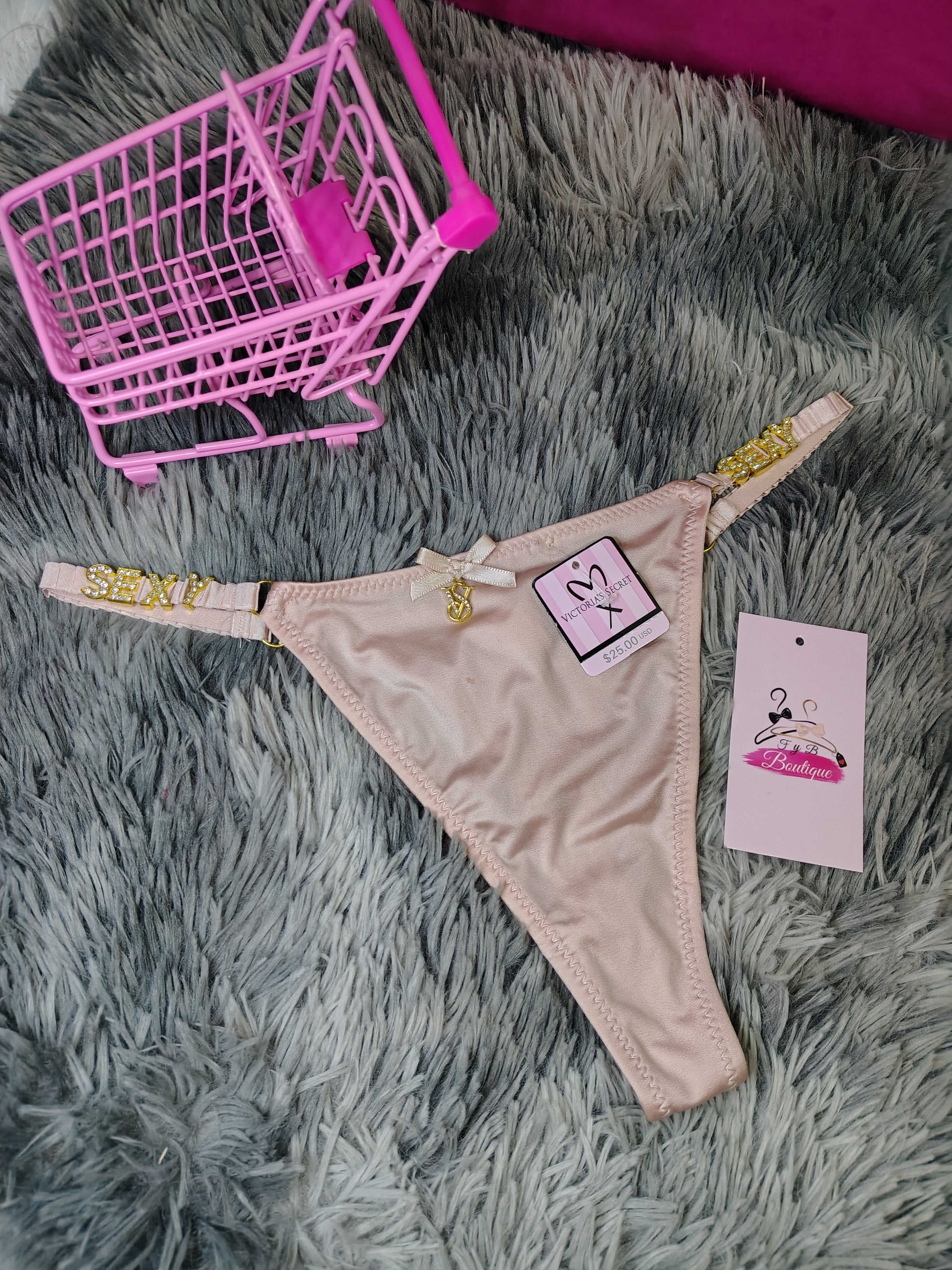 ✨🍑Tanga con letras "SEXY"🍑✨