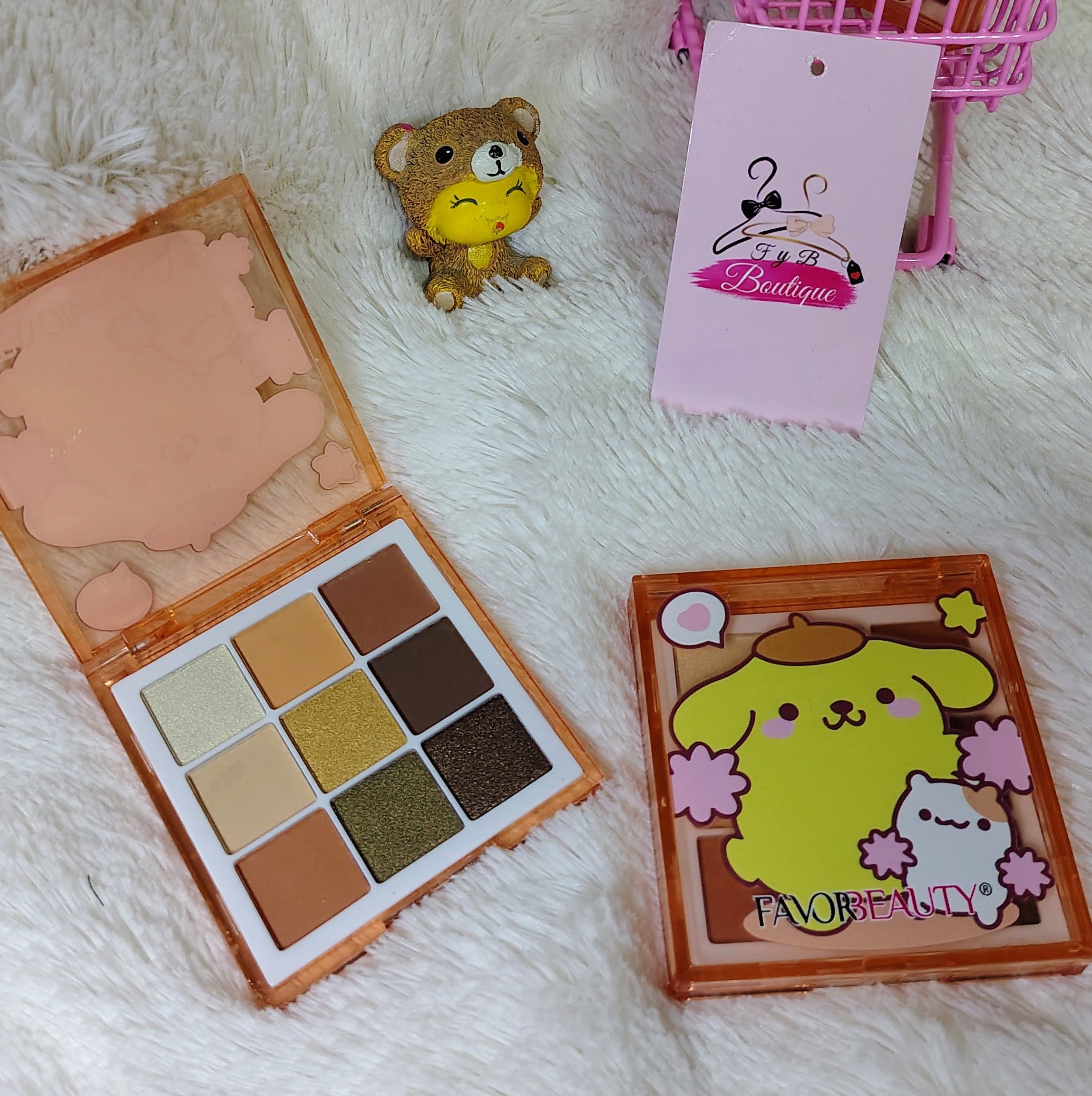 Mini sombras de 9 tonos básicos SANRIO 🩷