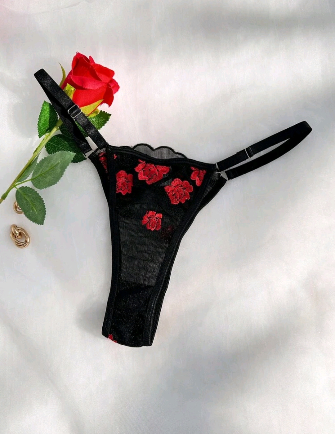 Lencería| Set Cruzado de Flores bordadas✨🌹