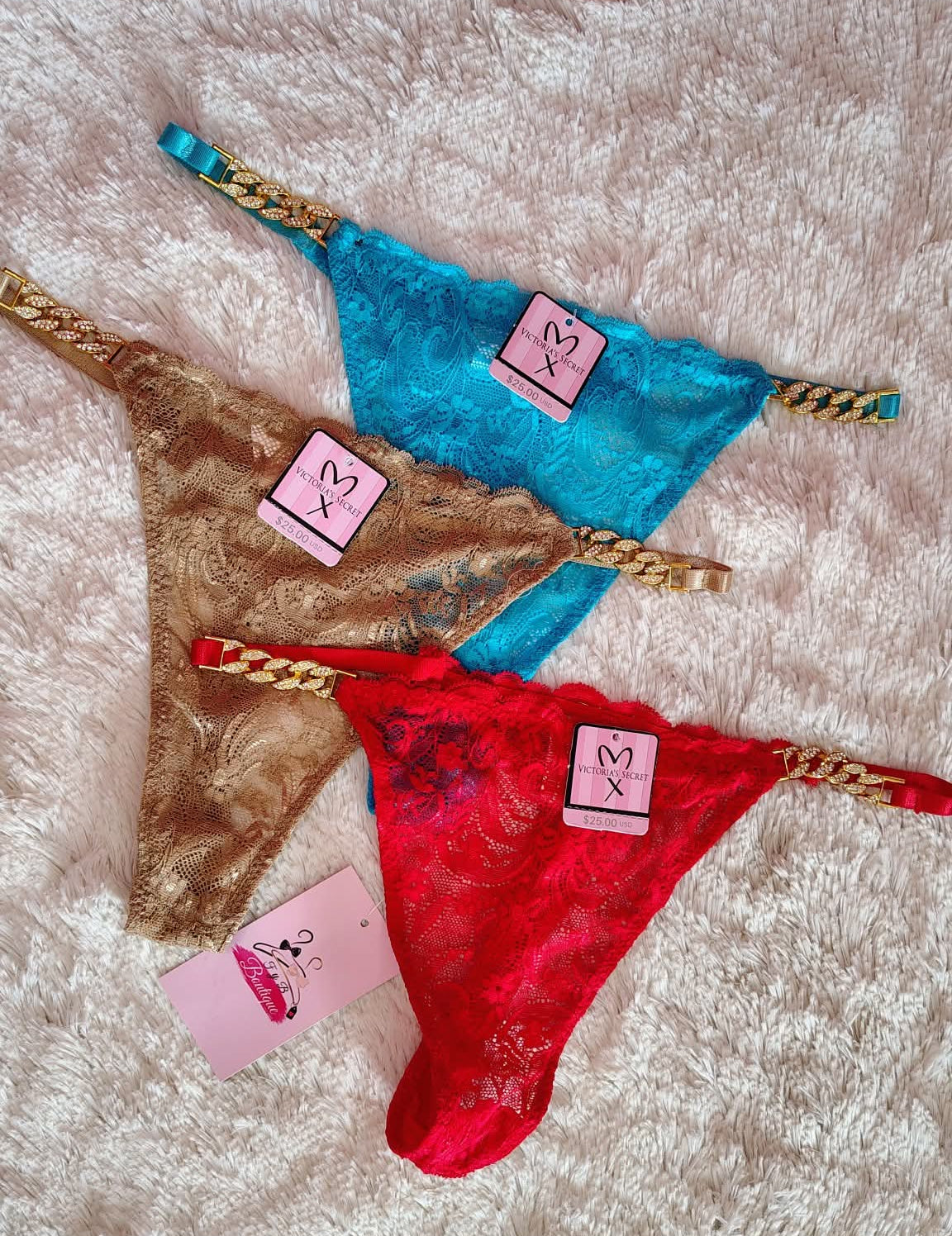 ✨🔥Tanga sexy de encaje con cadena a los lados 🔥✨