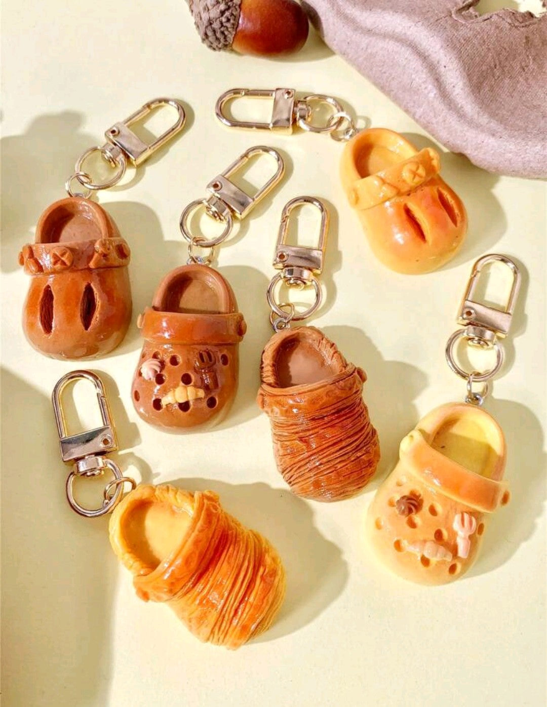 Llavero Mini Crocs Kawaii 🧡