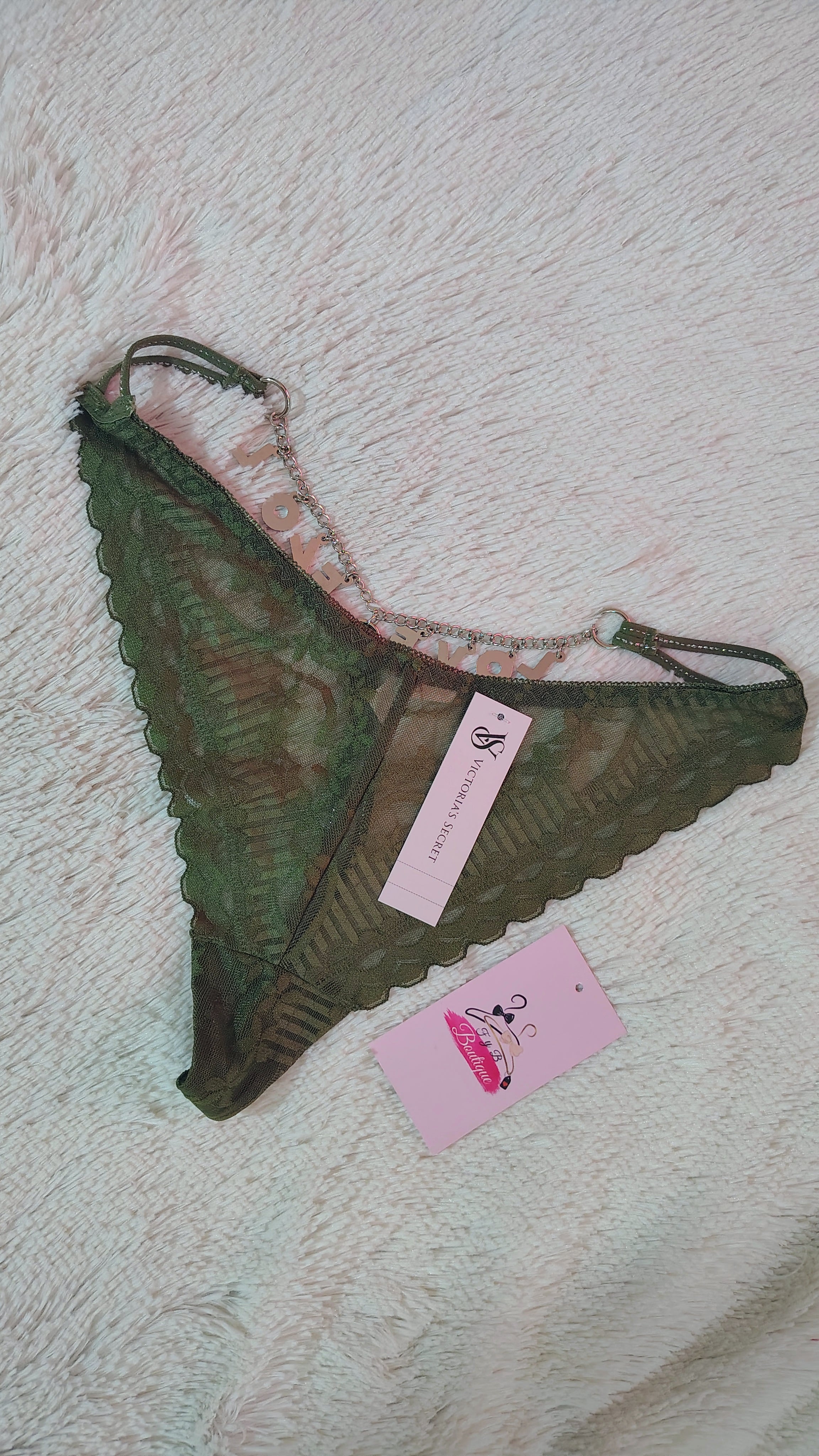 💖Tanga Victoria's Secret de encaje con letras colgantes atrás 😍💗