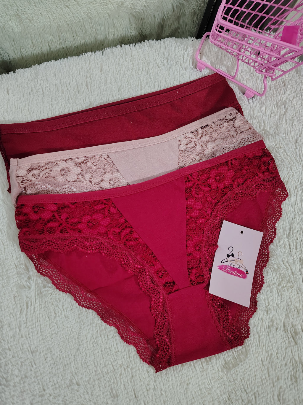 Set de 3 Panties con encaje ✨❤️