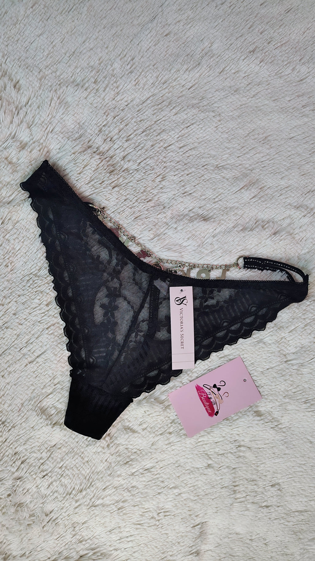 💖Tanga Victoria's Secret de encaje con letras colgantes atrás 😍💗