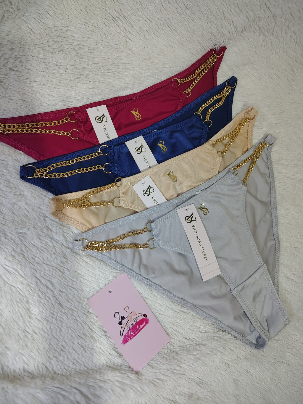 ✨ Bikini de Satén con cadenas Victoria's Secret✨