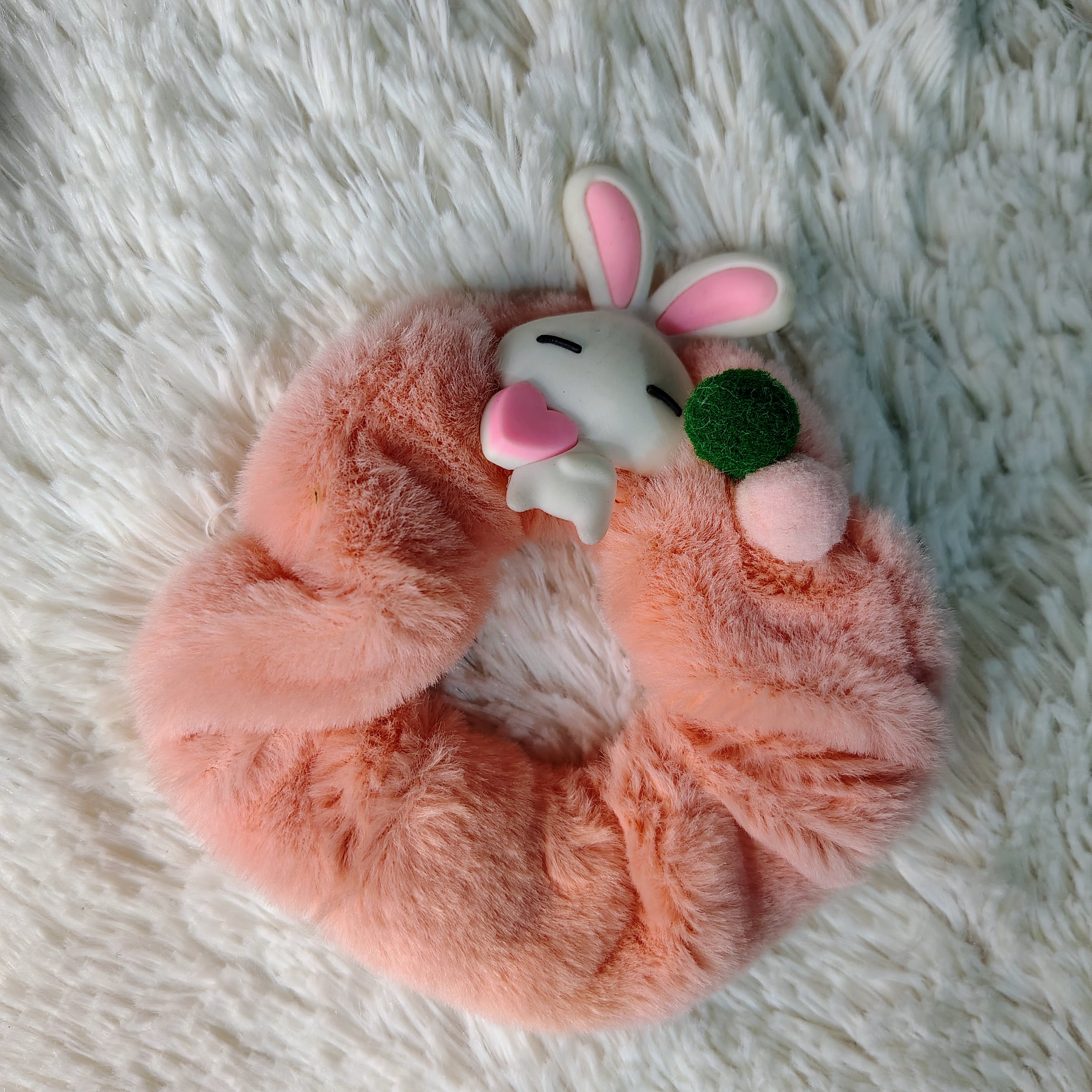 Scrunchie de peluche ✨