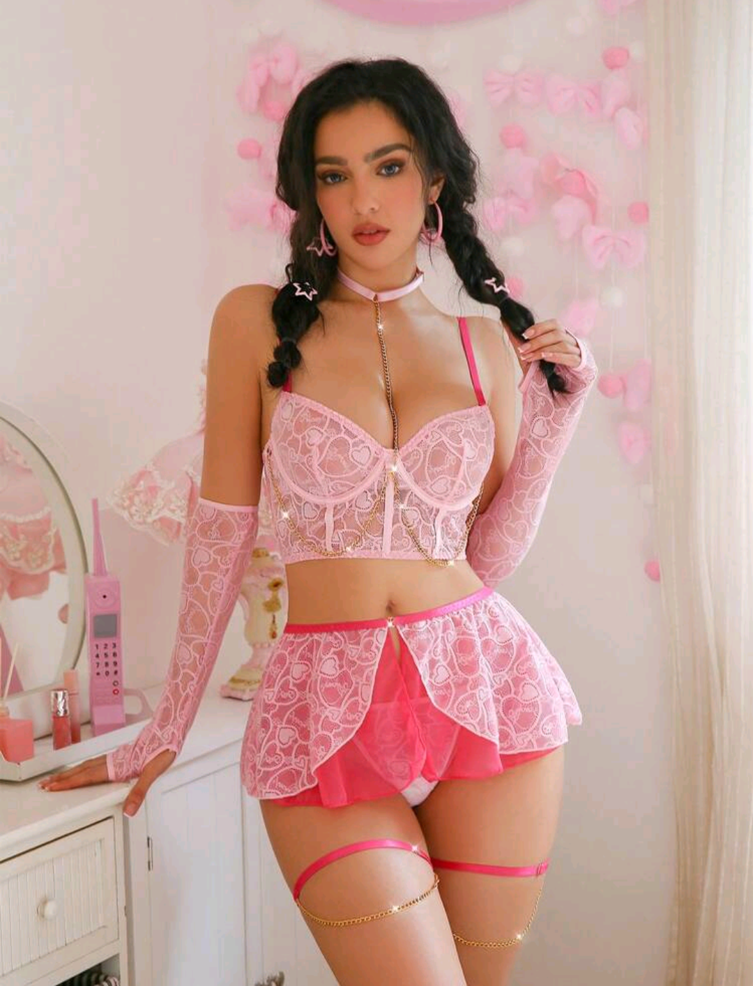 Lencería| Conjunto rosa de encaje con guantes 🌸💗
