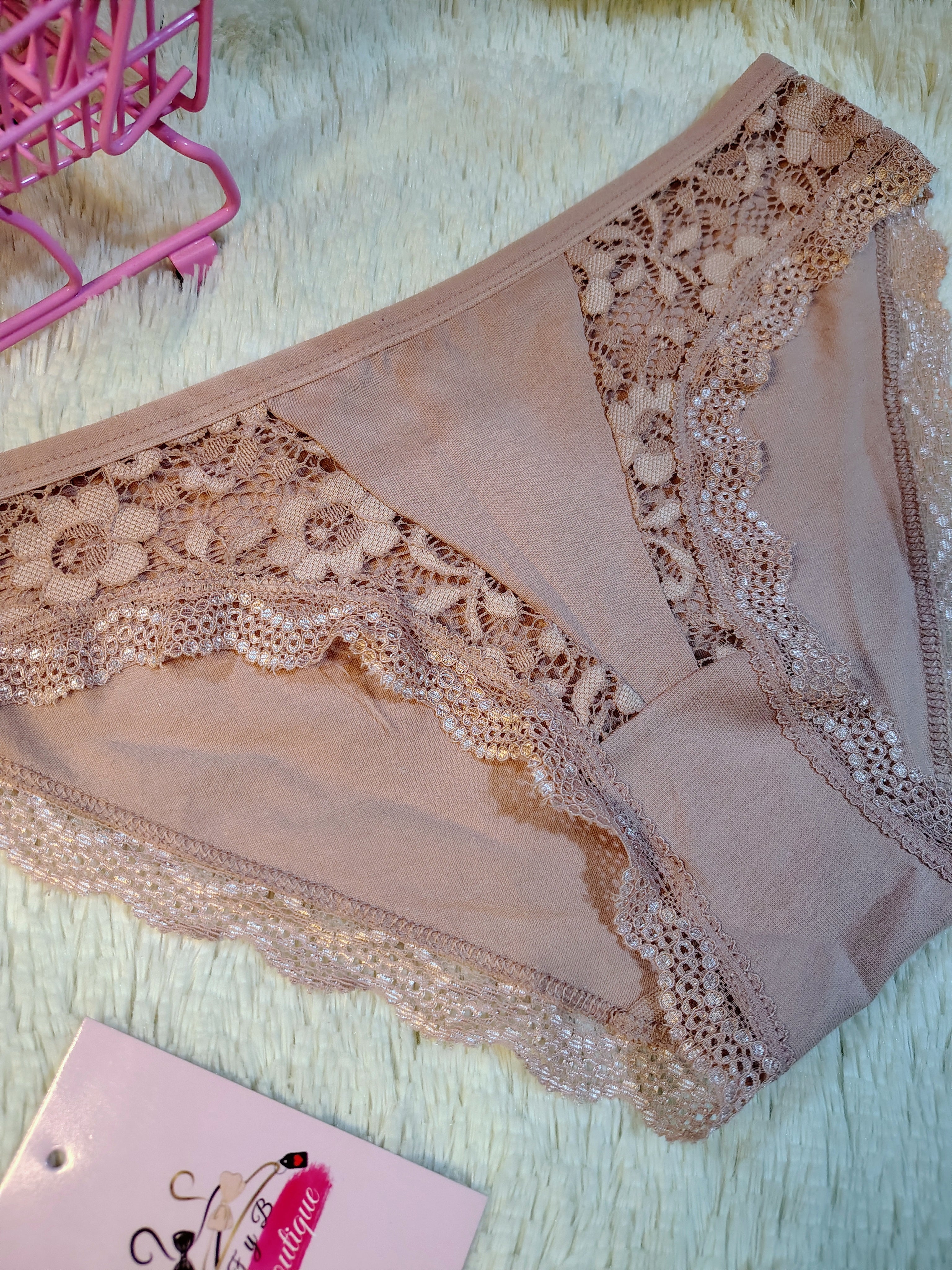 ✨💗Panty con encaje 💗✨
