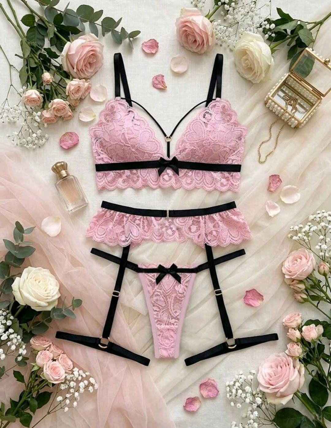 Lencería| Set Rosa de encaje con liguero🌸✨