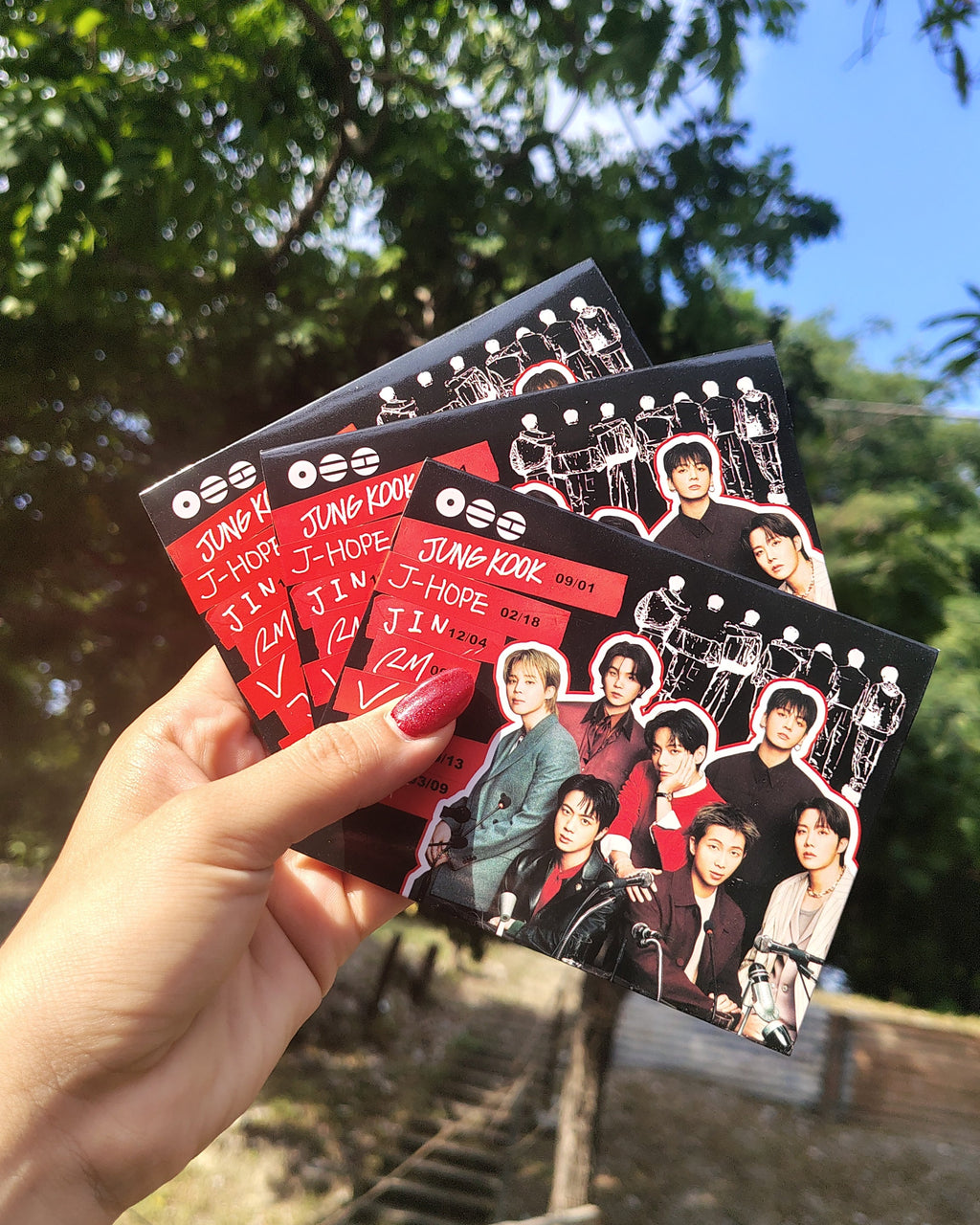 Sobre con 6 Photocards sorpresa de BTS 💜✨