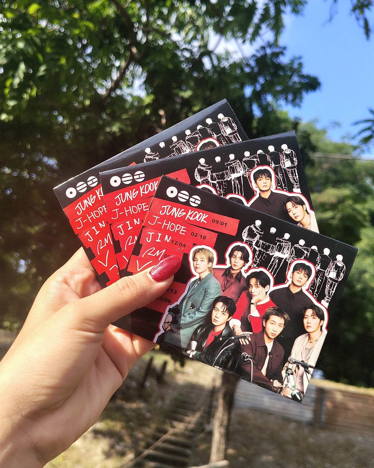 Sobre con 6 Photocards sorpresa de BTS 💜✨
