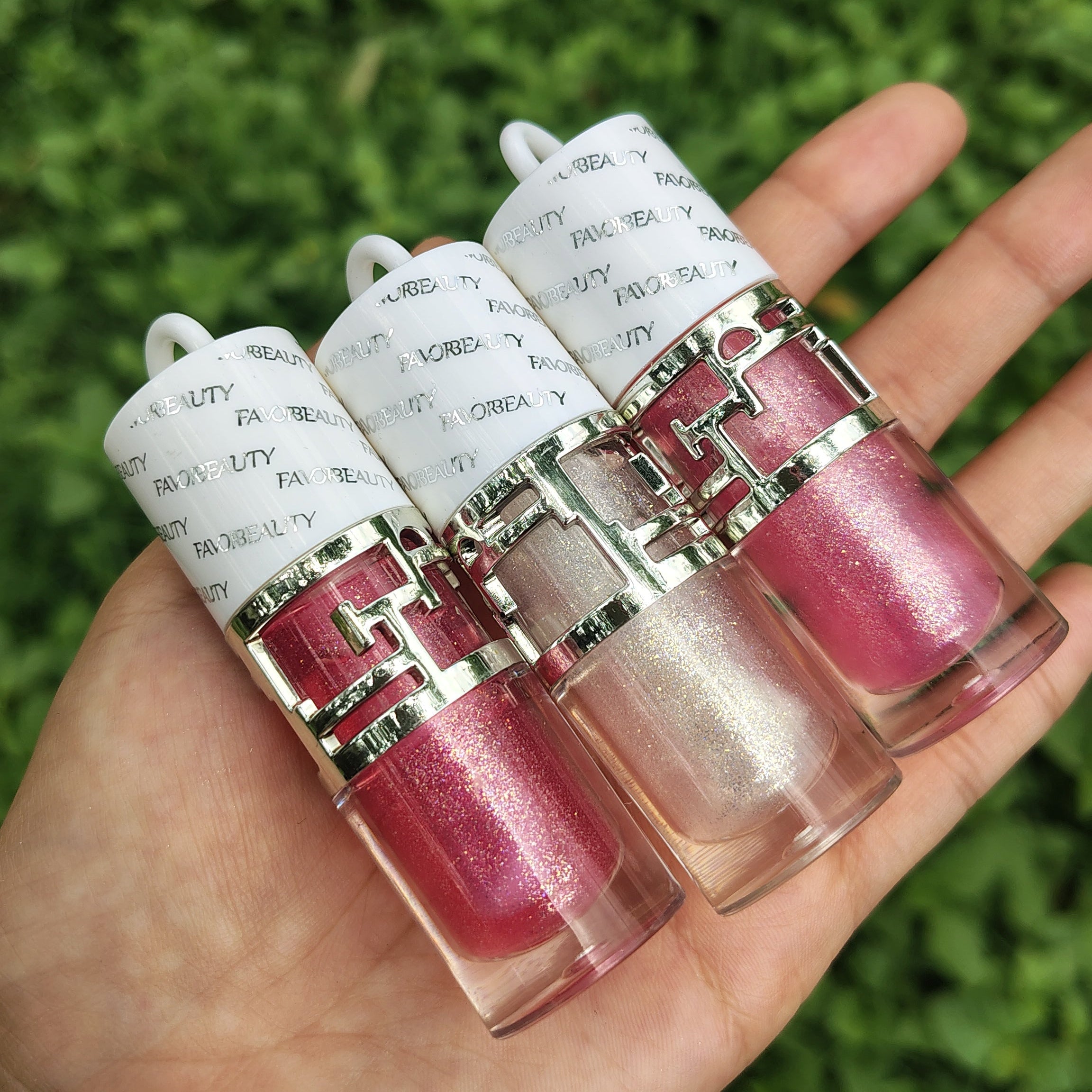 ✨Lip Gloss de aplicador grueso, extra brillos✨