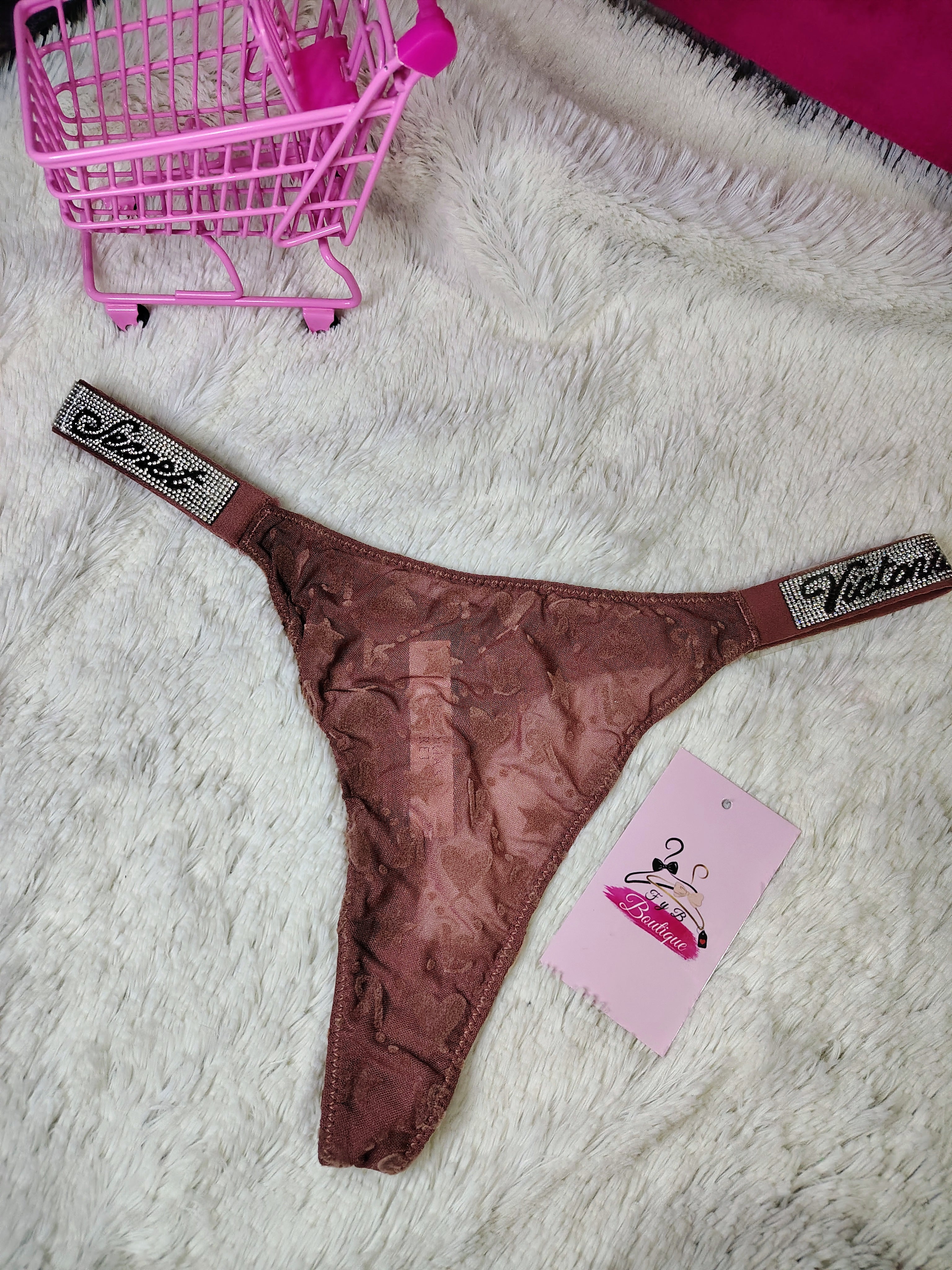 🔥🍑Tanga con pedrería Victoria's Secret🔥🍑