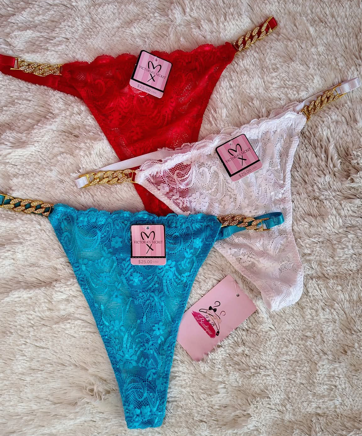 ✨🔥Tanga sexy de encaje con cadena a los lados 🔥✨