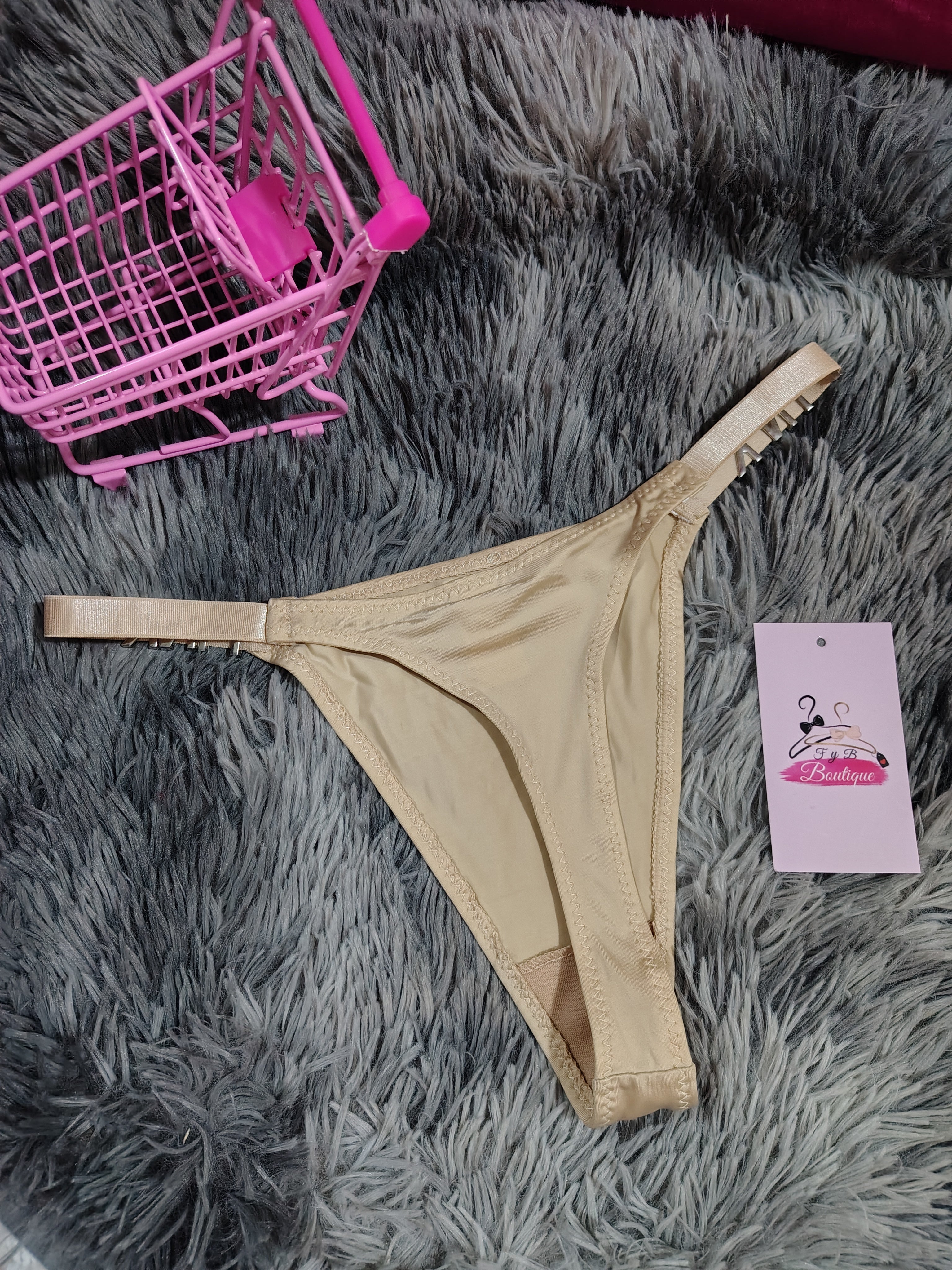 ✨💕Tanga con letras "PINK"💕✨