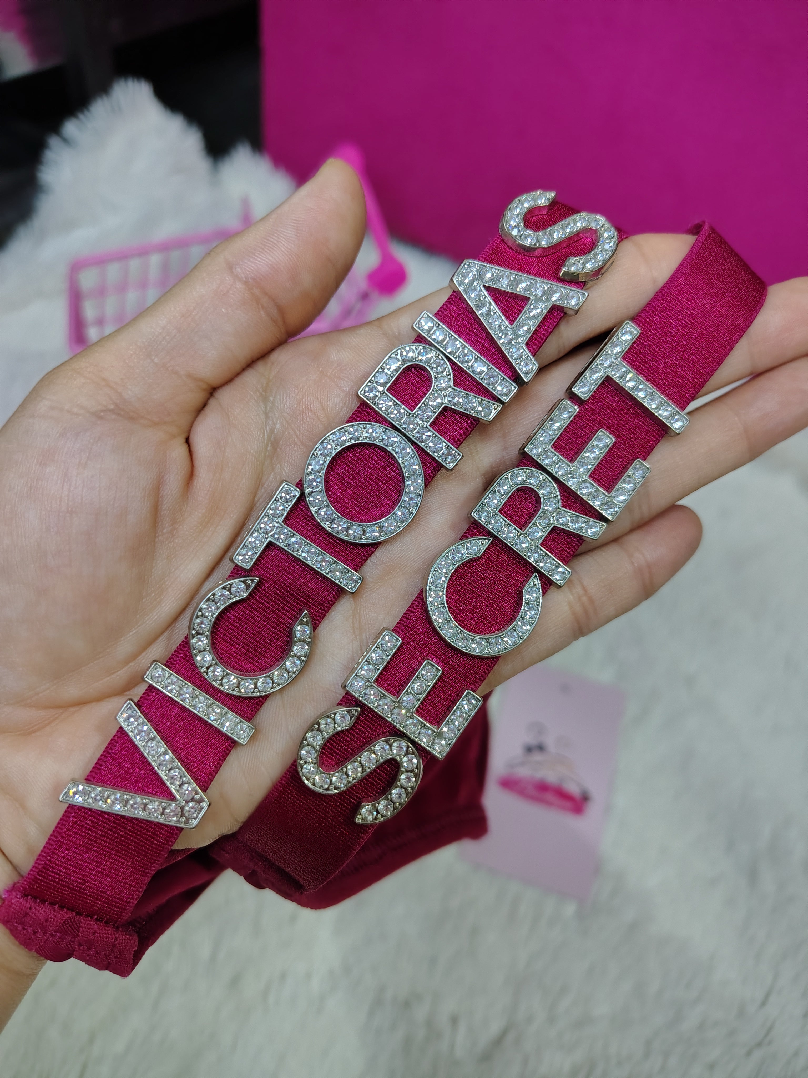 🍑✨Panty sexy con letras 3D a los lados✨🍑