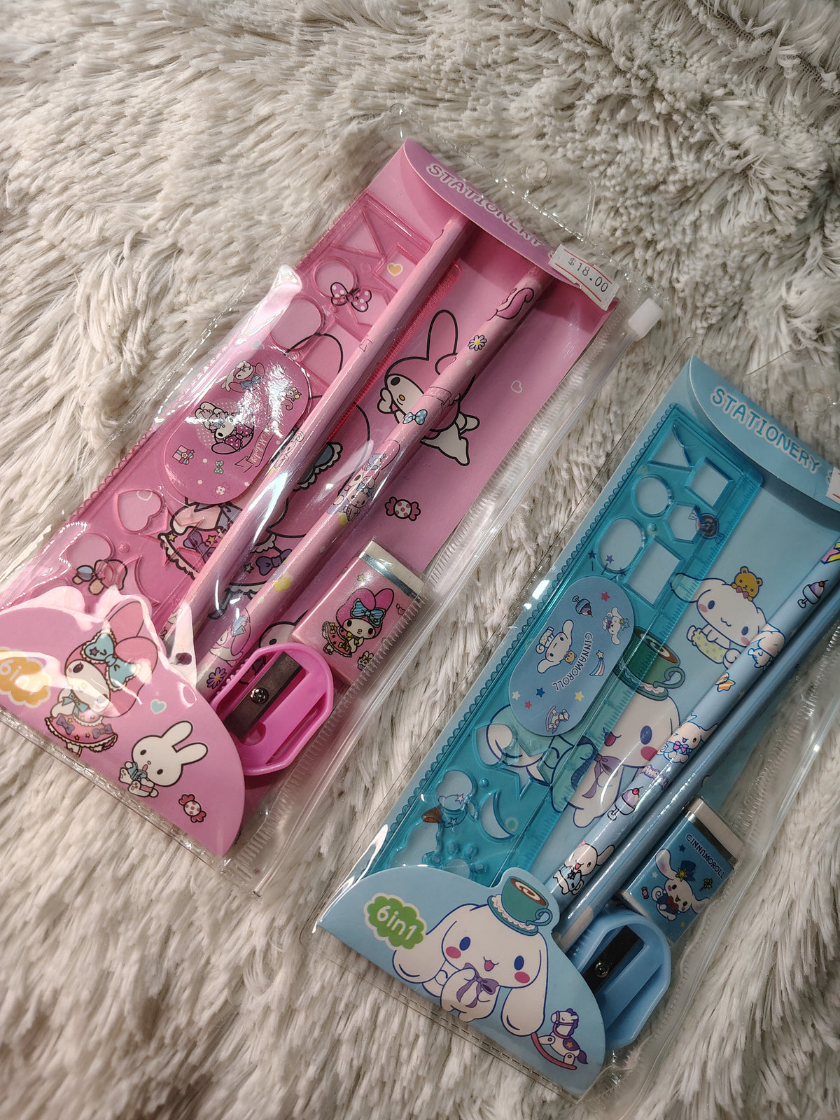 Set de papelería SANRIO ✨✏️
